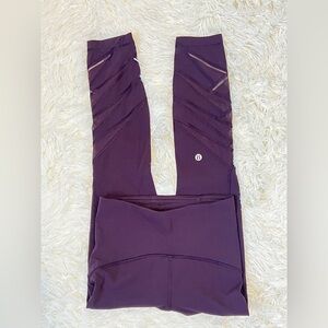 Lululemon Speed Tight V Full-On Luxtreme LeggingsSize2DarkPurpleMeshReflective